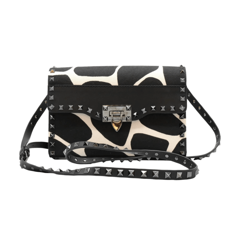 FOR SALE – VALENTINO GARAVANI ROCKSTUDS BAG

Price..