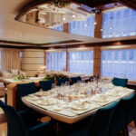 I_SEA_Main_Dining_licnou