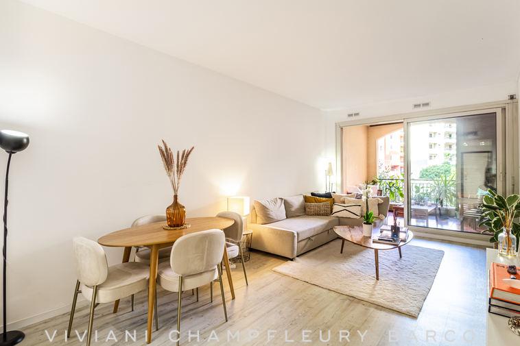 FOR RENT – FONTVIEILLE – 2-ROOM APARTMENT IN LE MI..