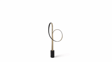AUTOGRAPHE TABLE LAMP

Designer: Christian Ghion
B..