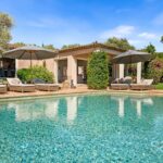 SOLE AGENT – Experience the extraordinary at the heart of the private Golf Country Club Estate of Gassin – Gallery 3