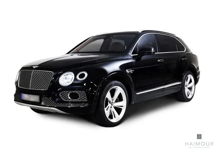 BENTLEY BENTAYGA RENTAL
The Bentley Bentayga sets ..