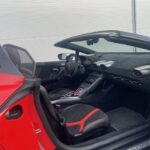 car4rent-lamborghini-huracan-urban-side