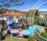 Luxury Villa for Sale in Saint-Jean-Cap-Ferrat - Exceptional Property with Swimming Pool and Mediterranean Garden