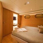 yacht-jems-interior-09_tlpdo0