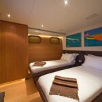 yacht-jems-interior-10_cmwwik