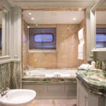 039._Twin_ensuite_lz8hig