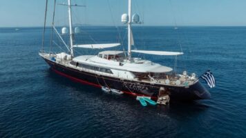 YACHT CHARTER – S/Y ALMYRA II
Builder: Perini Navi..