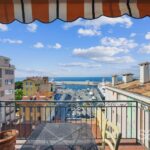 Sole agent – Top floor with sea view – Gallery 3