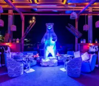 The Perfect Chalet Illusion – Blue Gin Winter Pop-Up