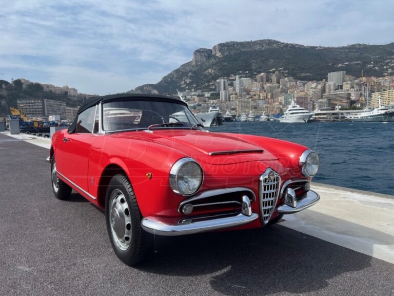 FOR SALE – MONACO – ALFA ROMEO GIULIA SPIDER VELOC..