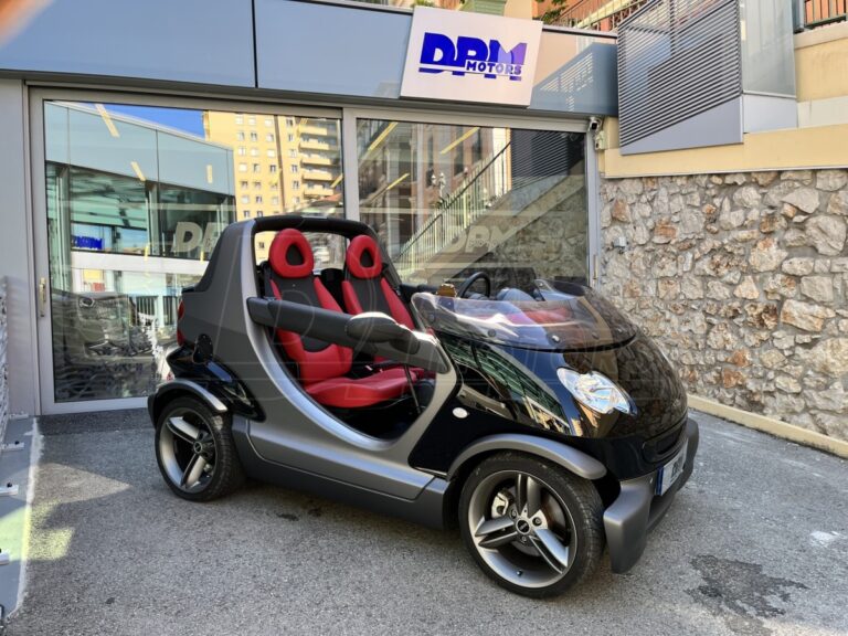 FOR SALE – MONACO – SMART CROSSBLADE – 2003

Price..