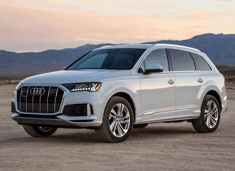 AUDI Q7 RENTAL

The Audi Q7 combines German engine..