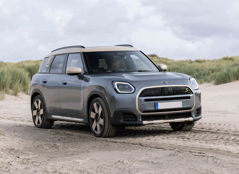 MINI COUNTRYMAN ALL4 RENTAL

The Mini Countryman A..