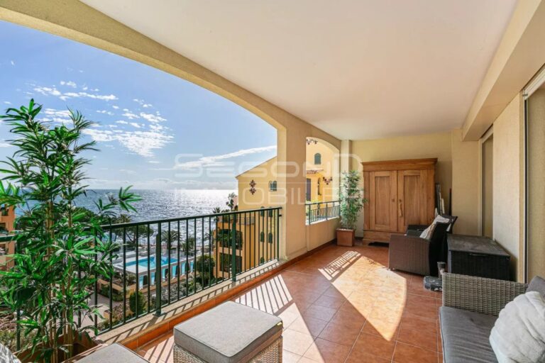 FOR SALE – FONTVIEILLE – 2-ROOM APARTMENT WITH SEA VIEW IN LE ROSA MARIS