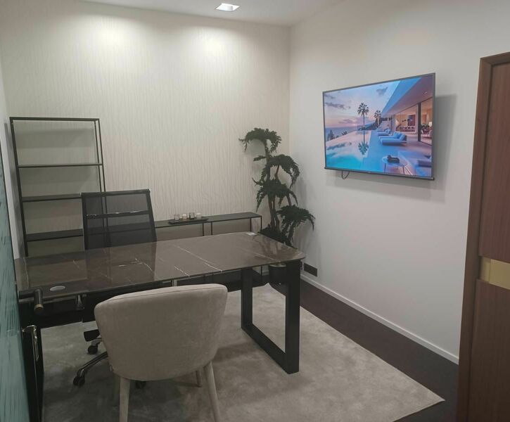 FOR RENT – FONTVIEILLE – OFFICE – LE THALÈS
