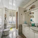 Period building apartment with terrace – in the heart of Nice – Gallery 7