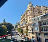 FOR SALE – CARRÉ D’OR – 2-ROOM APARTMENT – MIRABEA..