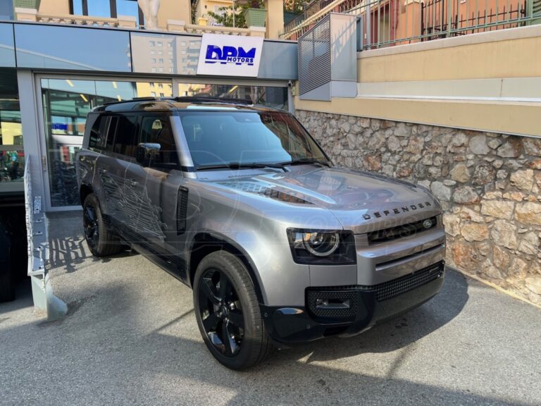 LAND ROVER DEFENDER 130 P400 MHEV X-DYNAMIC SE 8P ..