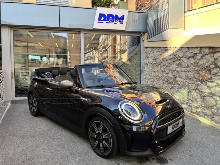 FOR SALE – MINI COOPER S CAB 178 BVA

Year: 2024
F..