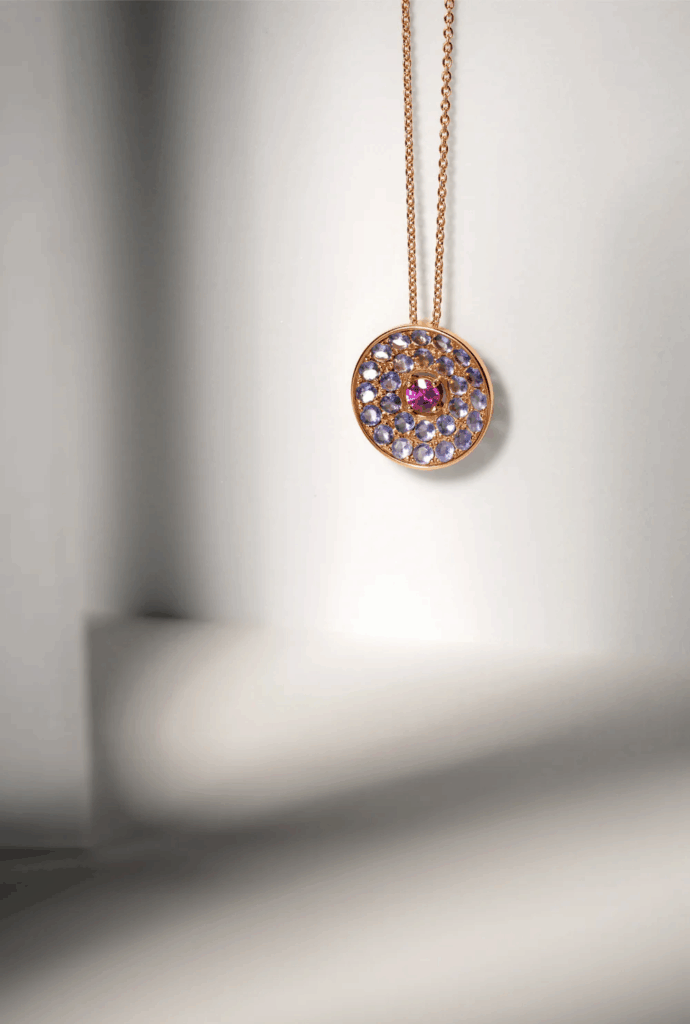 Autour de toi – Tanzanites & Pink Sapphire Pendant..