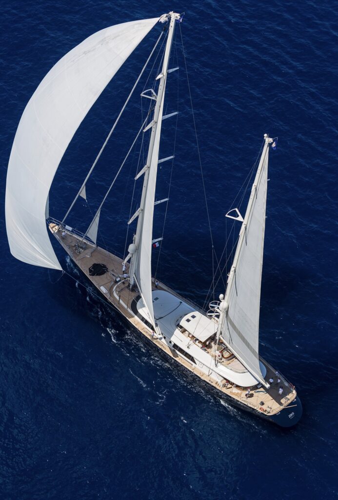 Luxury Mega Sailing Yacht ZENJI – Perini Navi