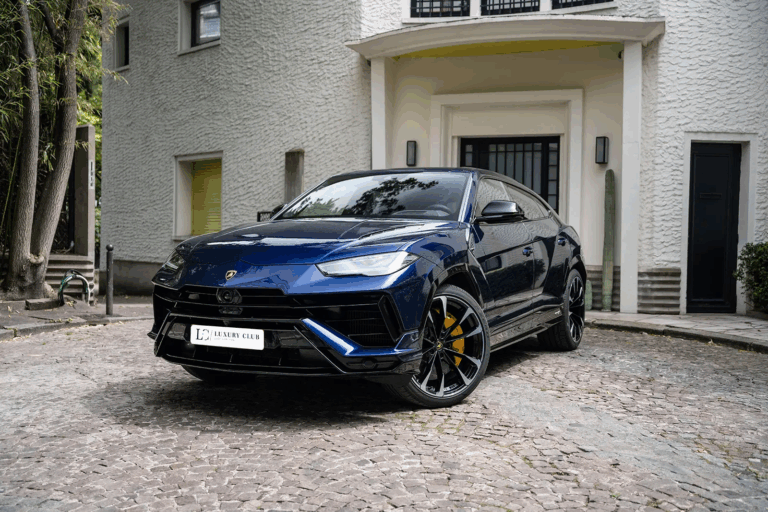 LAMBORGHINI URUS RENTAL

The Lamborghini Urus rede..
