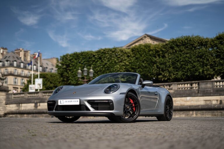 PORSCHE 992 CABRIOLET RENTAL

Experience the perfe..