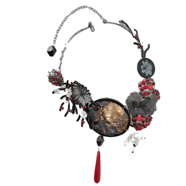 Geïsha Necklace in Bronze & Copper

Price: €195
De..