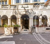 Belle-Époque Masterpiece in Cap-d’Ail - Hotel with 14 Bedrooms, Sea Views & Rare Potential