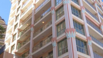 FOR SALE – MONACO – PENTHOUSE APARTMENT WITH SEA V..