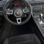 porsche-911_gts-interieur-13.jpg