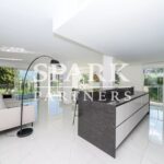 Modern 3-room apartment with garden – Gallery 3