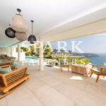 Luxurious duplex with terrace, pool and panoramic sea view – Gallery 3