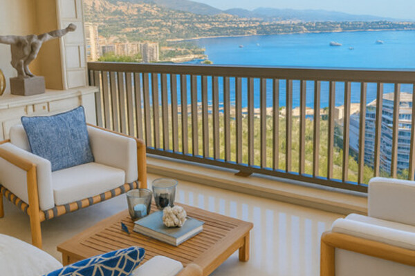 FOR RENT – MONACO CARRÉ D’OR – LARGE STUDIO WITH S..