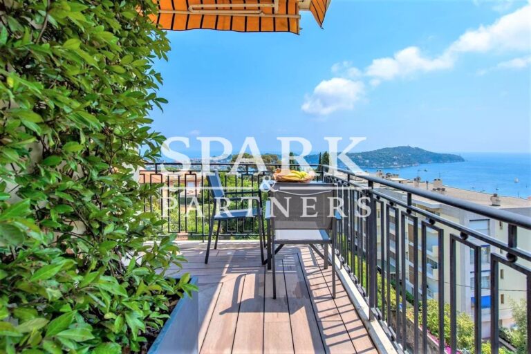 Villefranche-sur-Mer – 3 Rooms – Panoramic sea view
