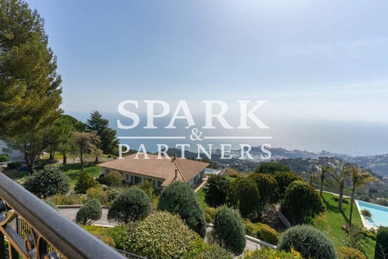 La Turbie – Charming house with stunning sea view