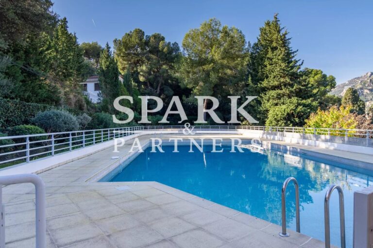 PLATEAU DU CAP MARTIN – Charming 2-room apartment