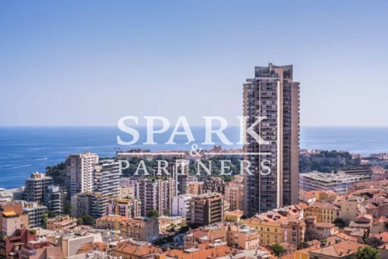 Beausoleil – Splendid 5-room triplex apartment