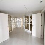 Spacious and bright 4-room apartment – Gallery 8
