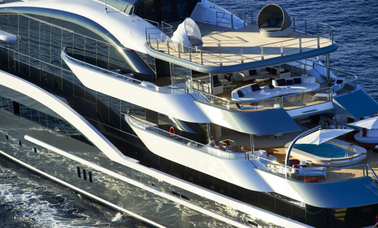 The Oceanco Superyacht LUNA