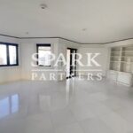 Spacious and bright 4-room apartment – Gallery 3