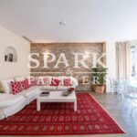 Carre d’Or – Elegant 4-room apartment – Gallery 1