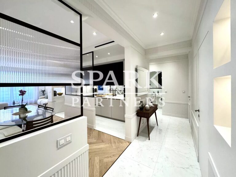 Monaco – Monte-Carlo – Magnificent fully renovated 4-room apartment