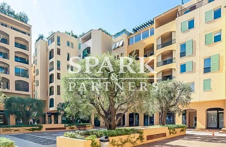 Business premises / Administrative office