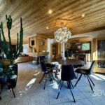 Chalet with a living area of approximately 250 sq m, located in the heart of the village – Gallery 3