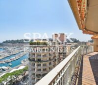 MONACO - PORT - APARTMENT TO RENOVATE UNIQUE LOCATION