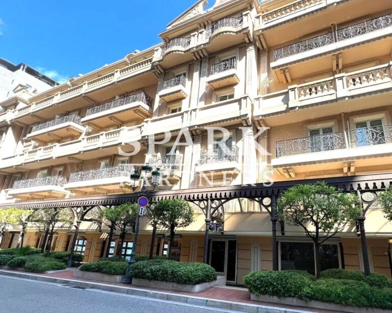 Carré d’Or – Luxury concierge or niche business premises