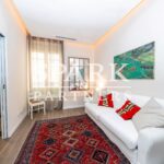 Carre d’Or – Elegant 4-room apartment – Gallery 8