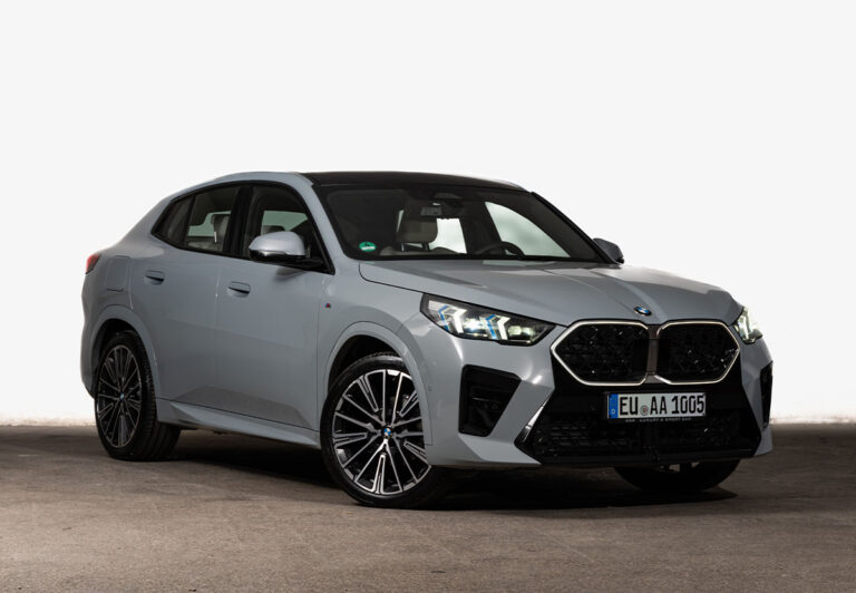 BMW X2 RENTAL

The BMW X2 is a compact luxury SUV ..